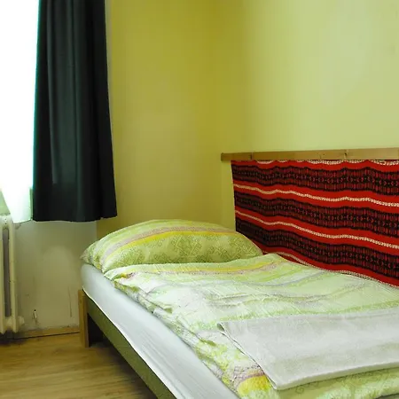 Hostel Mogyorodi