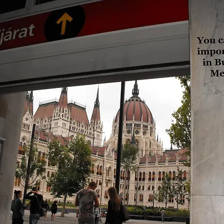 Mogyorodi * Budapest