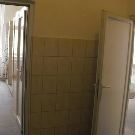 Mogyorodi Albergue Budapeste